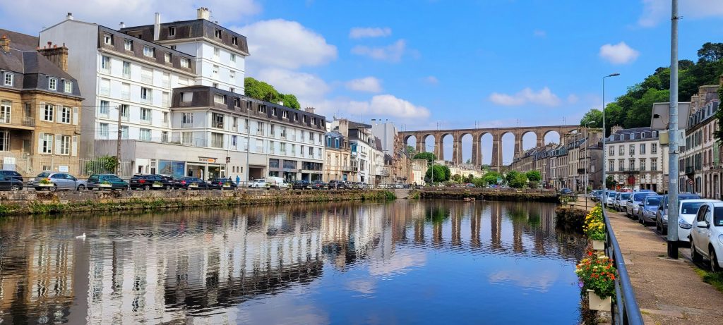Morlaix town and river