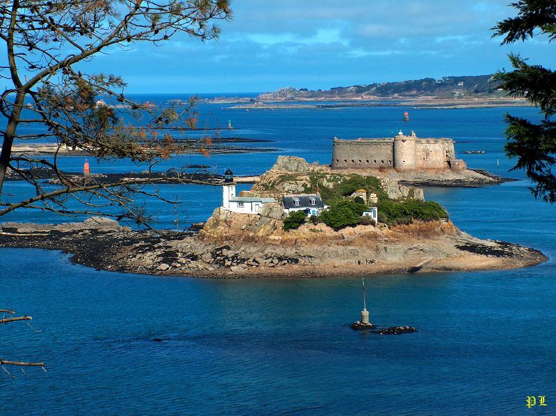 Ile Louet